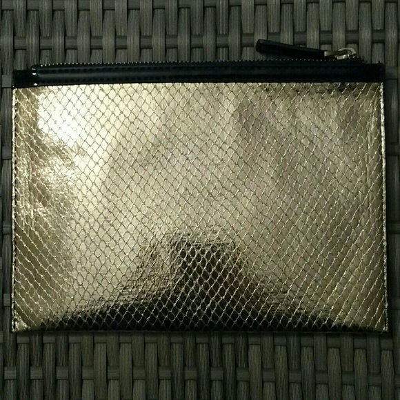 Karen Millen Metallic Flat Zip Clutch - Picture 3 of 4
